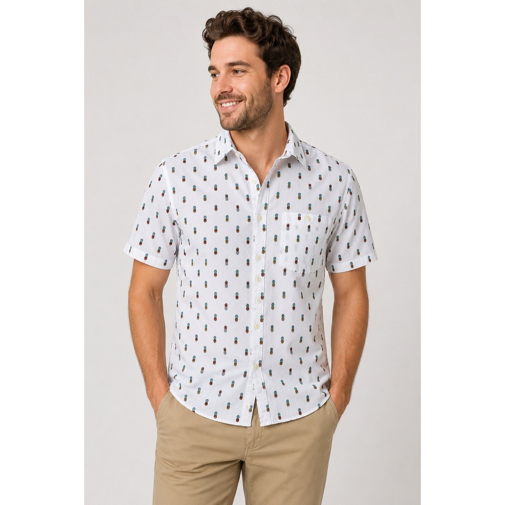 Beautiful Giant Mens Small White Pineapple Print Short Sleeve Button Down Shirt